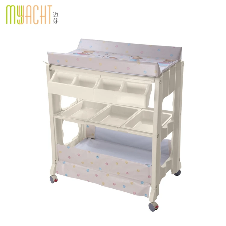 baby changing table on wheels