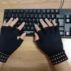Hands Finger Gloves Amazon Selling Custom Compression Half Finger Magnetic Hands Gloves