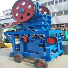 Convenient mobile integrated jaw crusher capable of crushing and screening for sale