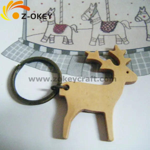 ZWP1301 Painted eco-friendly laser cut wood key chain reindeer shape