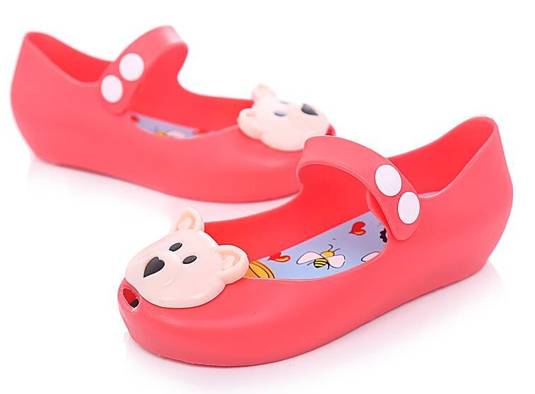 Summer's shoes Little bear fish mouth shape of girls sandals antiskid sandals Soft bottom sandals
