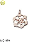 Custom flower shape bracelet metal charms fashion hollow jewelry metal pendant