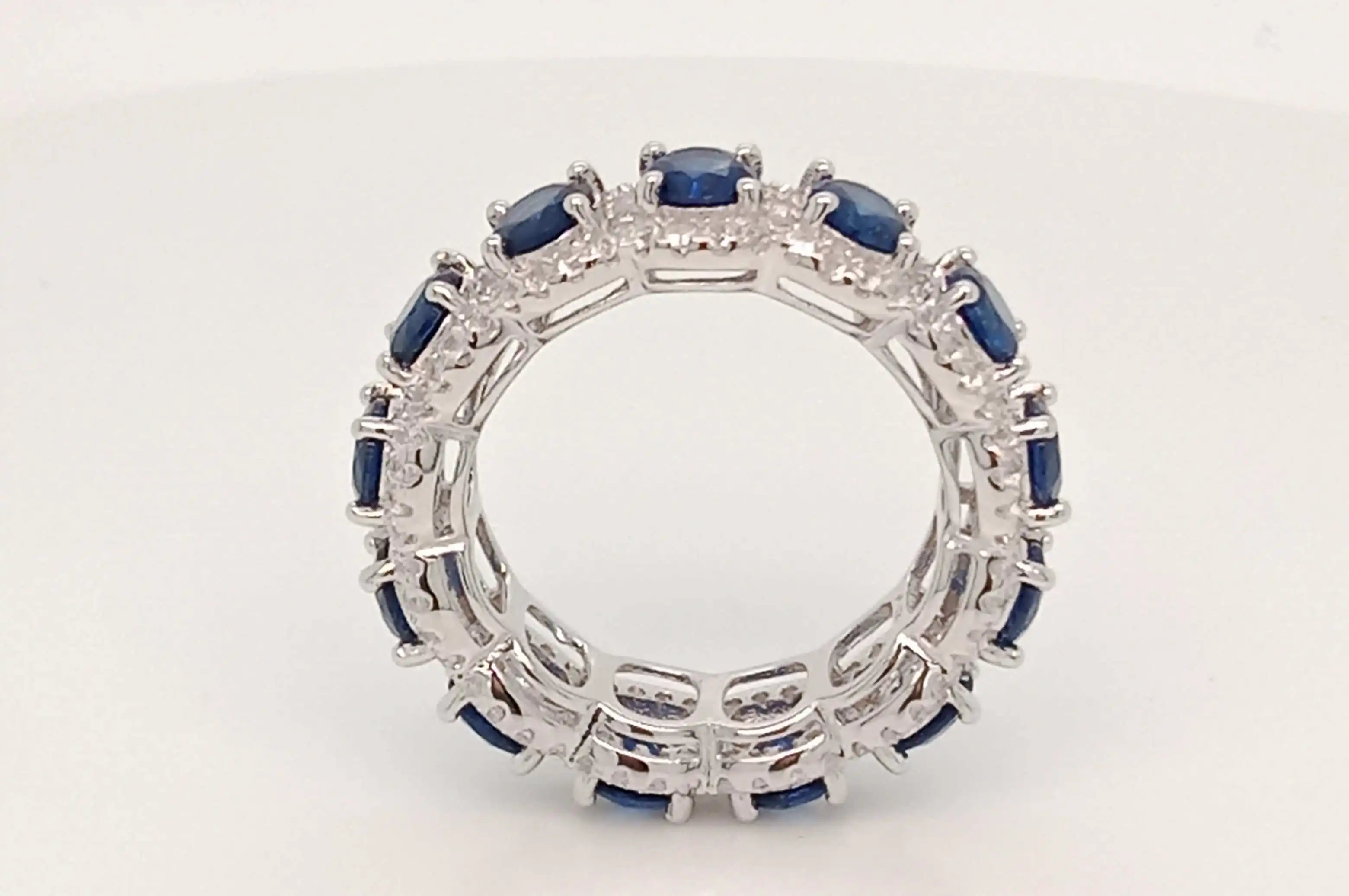 New Style Hot Sale High Quality 925 Sterling Silver Custom Sapphire Ring