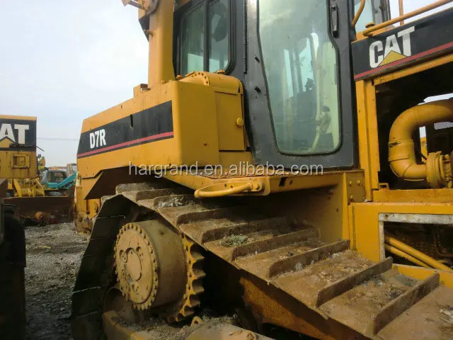 CAT D7R (3).jpg