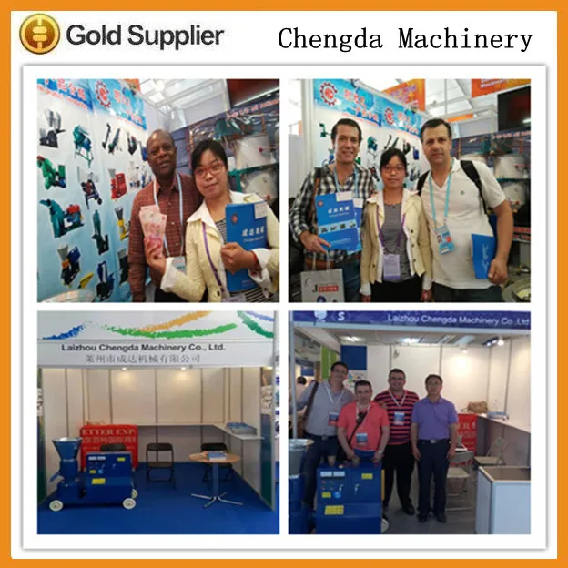Customers on exhibition.jpg