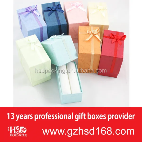 fancy cardboard lid and base paper gift boxes design