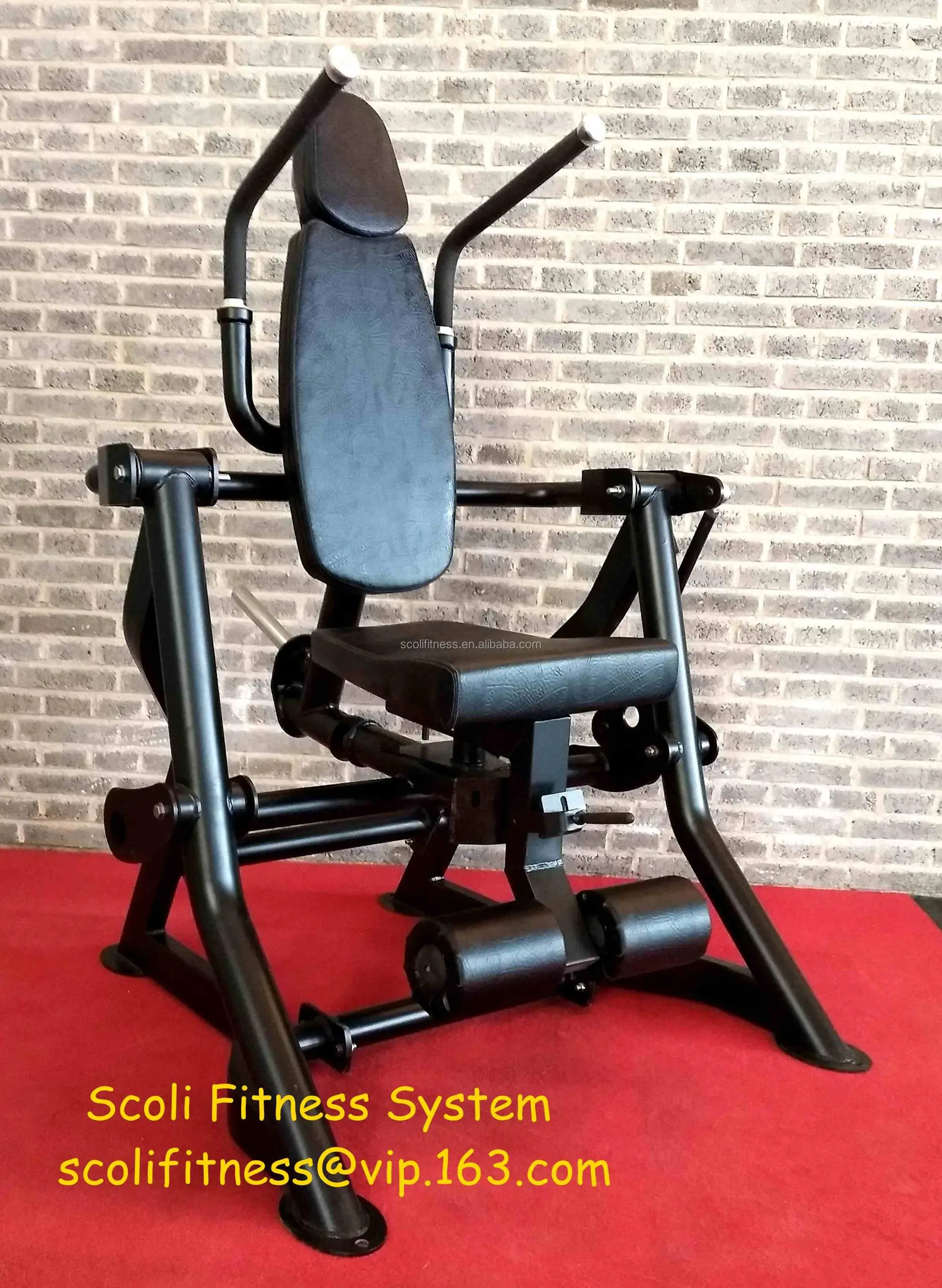 equipment / hoist plate loaded exercise machine / leg press