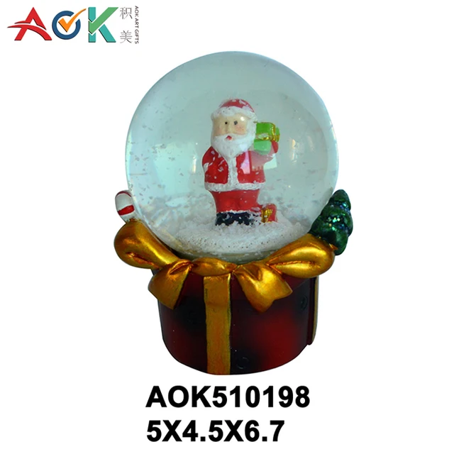 custom indoor decor resin water globe snow ball souvenir xmas