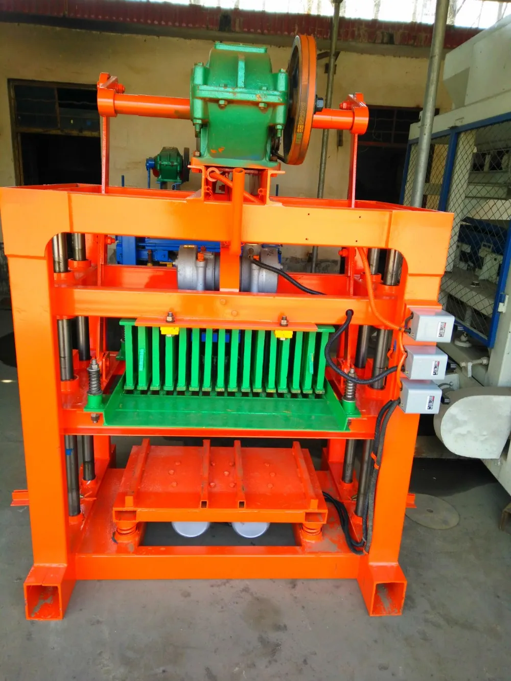 Hollow Block Machines For Sale Qt4-40 Widely Used Concrete Block Making