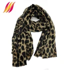 Custom Fashion Leopard Print 100 Acrylic Scarf Shedding