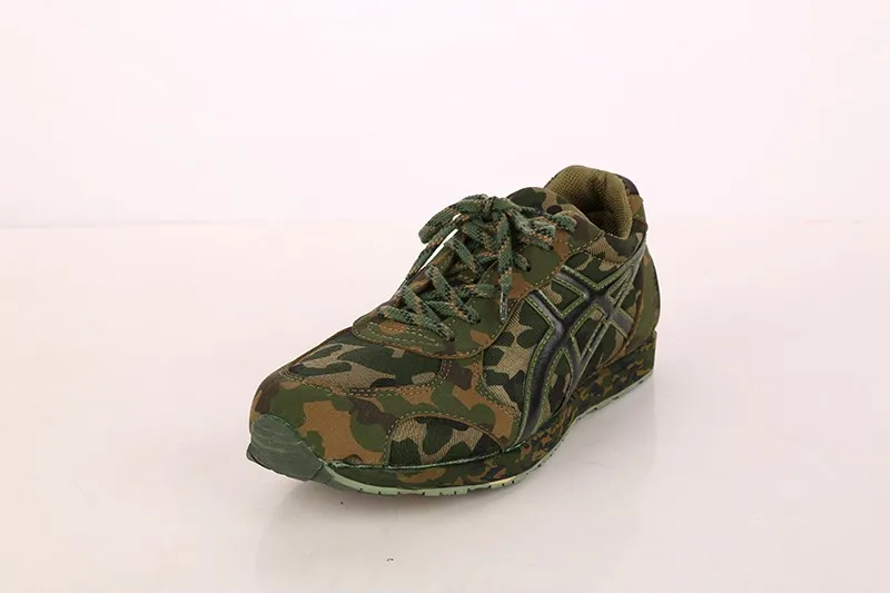 nike camouflage running shoes
