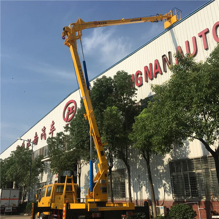 aerial platform truck3.JPG