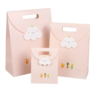 made in china paper material fancy gift bag