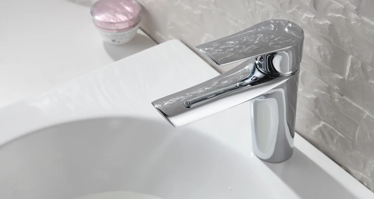 Wholesale brass utensils price chrome brass mixer taps bathroom basin faucet