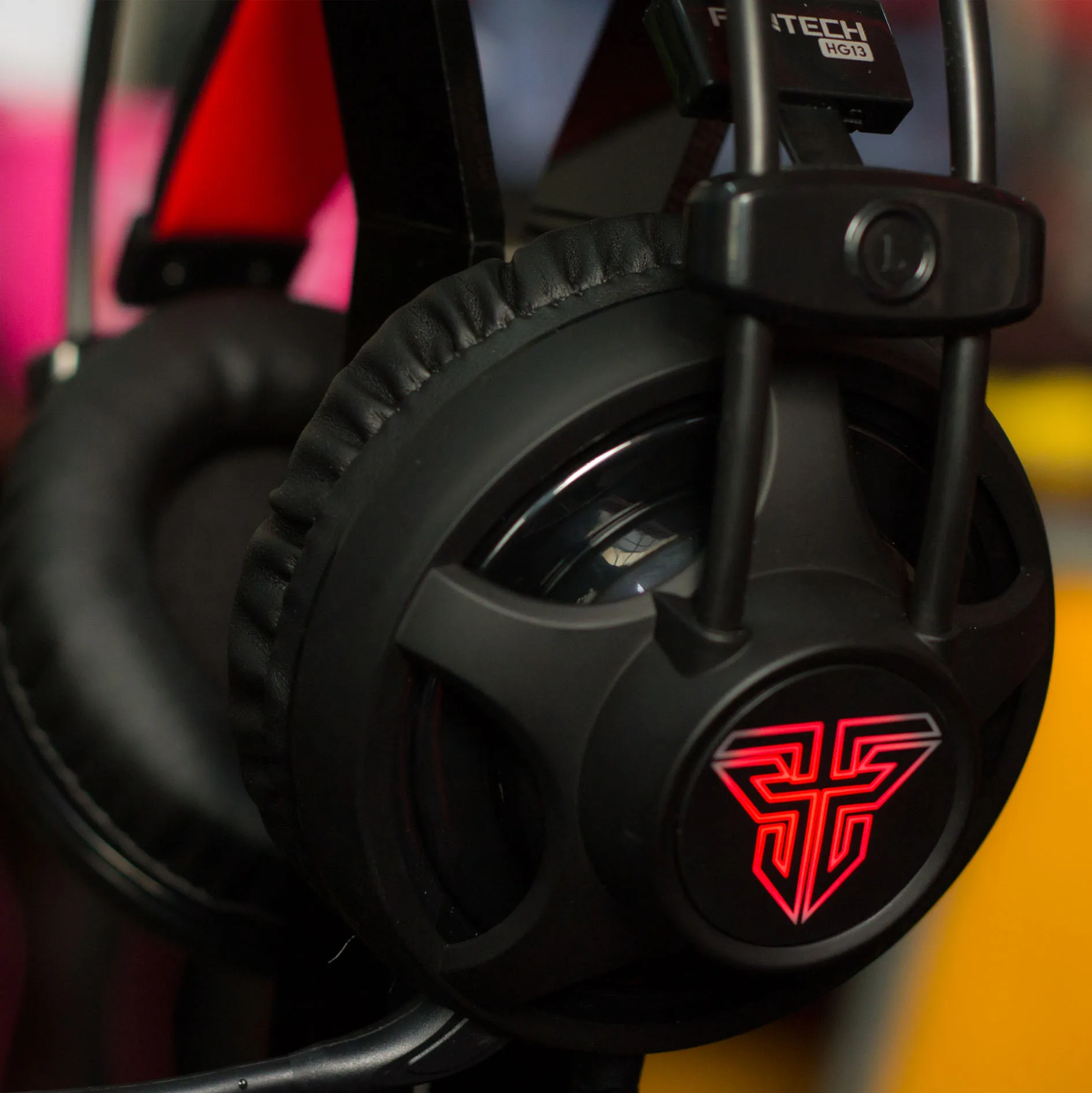 Best Selling Mid-Size Gaming Headphone Fantech HG13 for Professional Gaming Performance with RED Color Lighting - ANKUX.COM