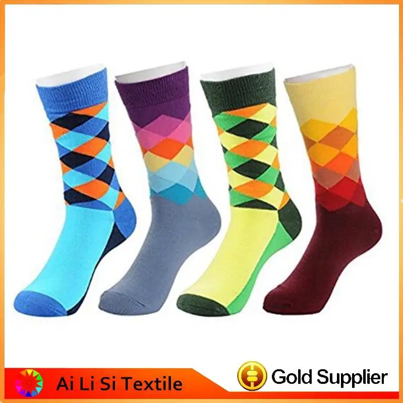 Hot selling Christmas Kawaii Funny Sock Stripes Argyle Colorful Men's Dress Socks made in China