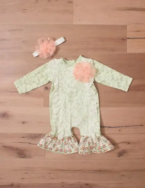 lovely baby clothes newborn baby gift set with flower