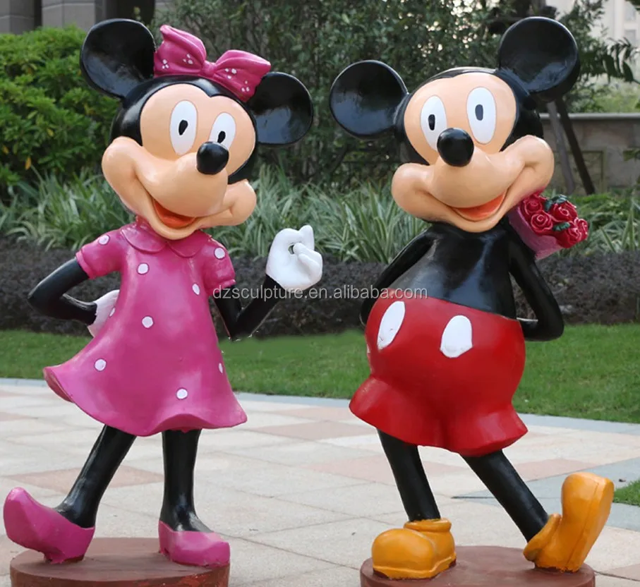 Happy Cartoon Life Size Mickey Mouse Statue For Garden Decoration