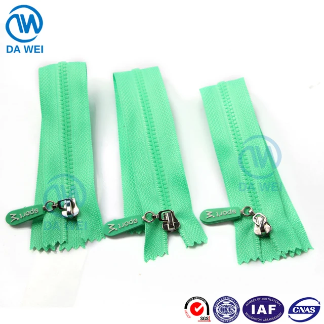 DAWEI brand plastic long chain plastic zipper roll