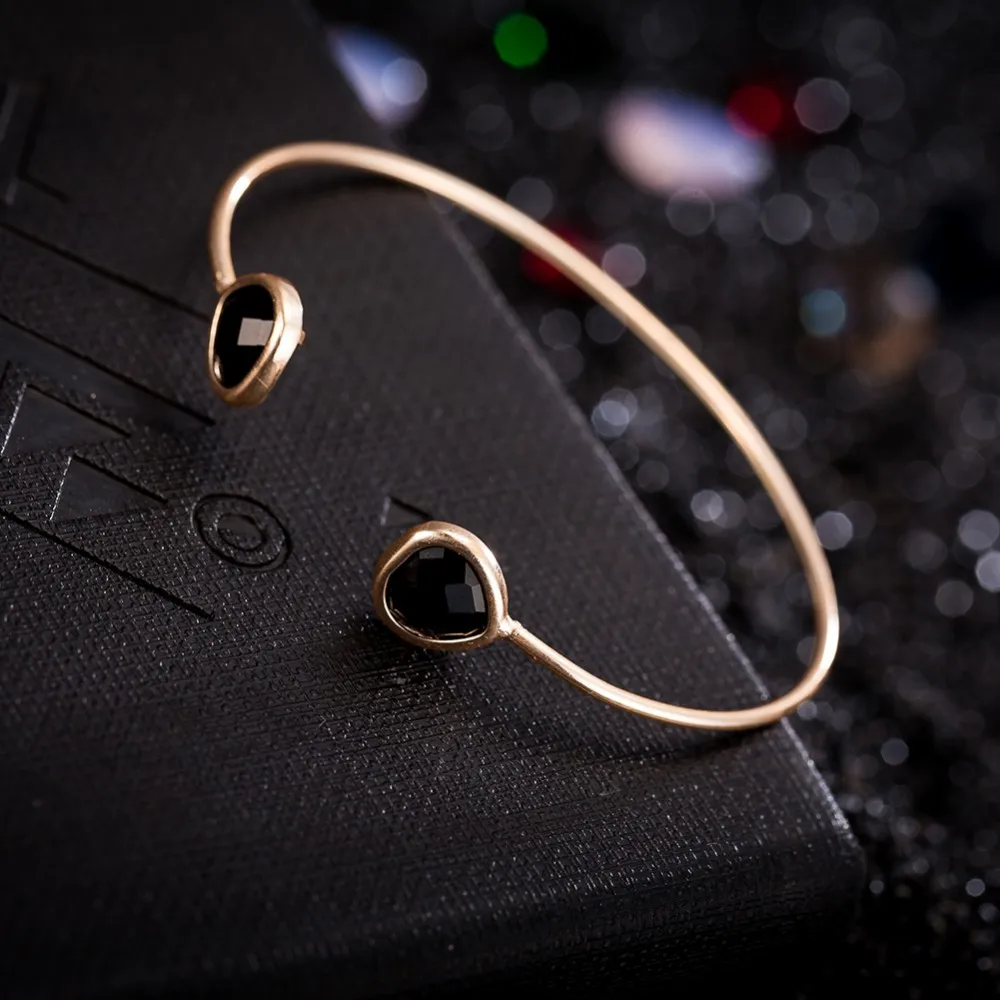 BRONZE CUFF BRACELET FOR FANCY DRESS PARTY ACCESSORY