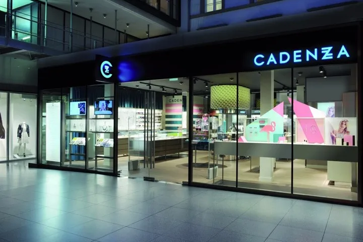 Cadenzza-Concept-Store-by-DFROST-Innsbruck-Austria.jpg