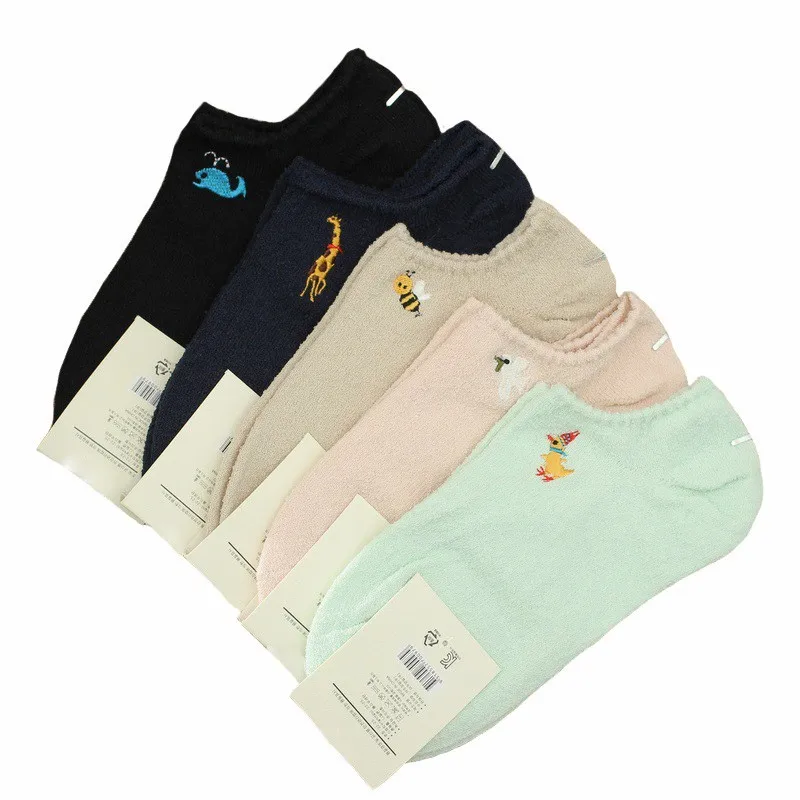 2015 Summer Ffashion Female Socks Lovely Animal Brand Socks Women Cotton Sport Women Socks Autumn High Quality 5pairs/lot