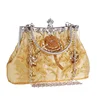 /product-detail/fashion-latest-handmade-pearl-shoulder-clutch-bags-crystal-ladies-evening-purses-62214727876.html