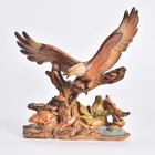 Popular Handcrafted resin Powerful wooden finish Eagle figurine for home decoration