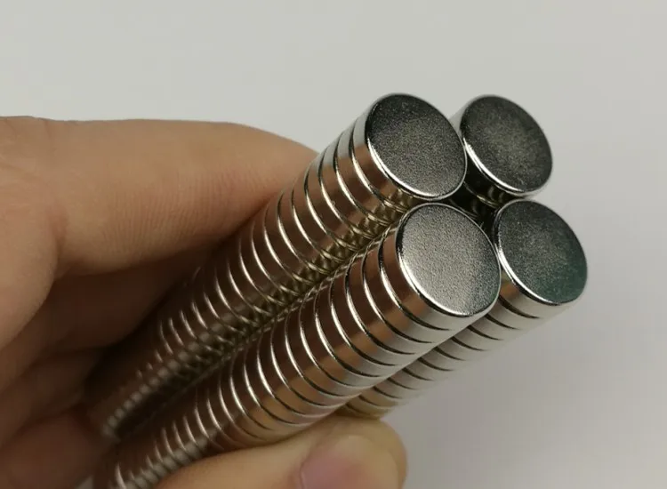 7503