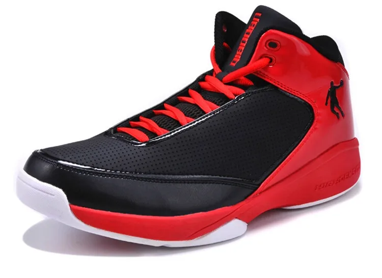mens basketball shoes for wide feet