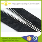Manufacture 3#,5# 8#,10# metal long chain nylon zipper