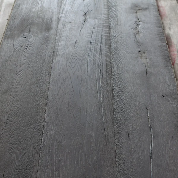 Best quality interior brushed&oiled&smoked surface oak flooring