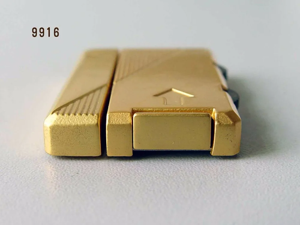 9916 06.jpg