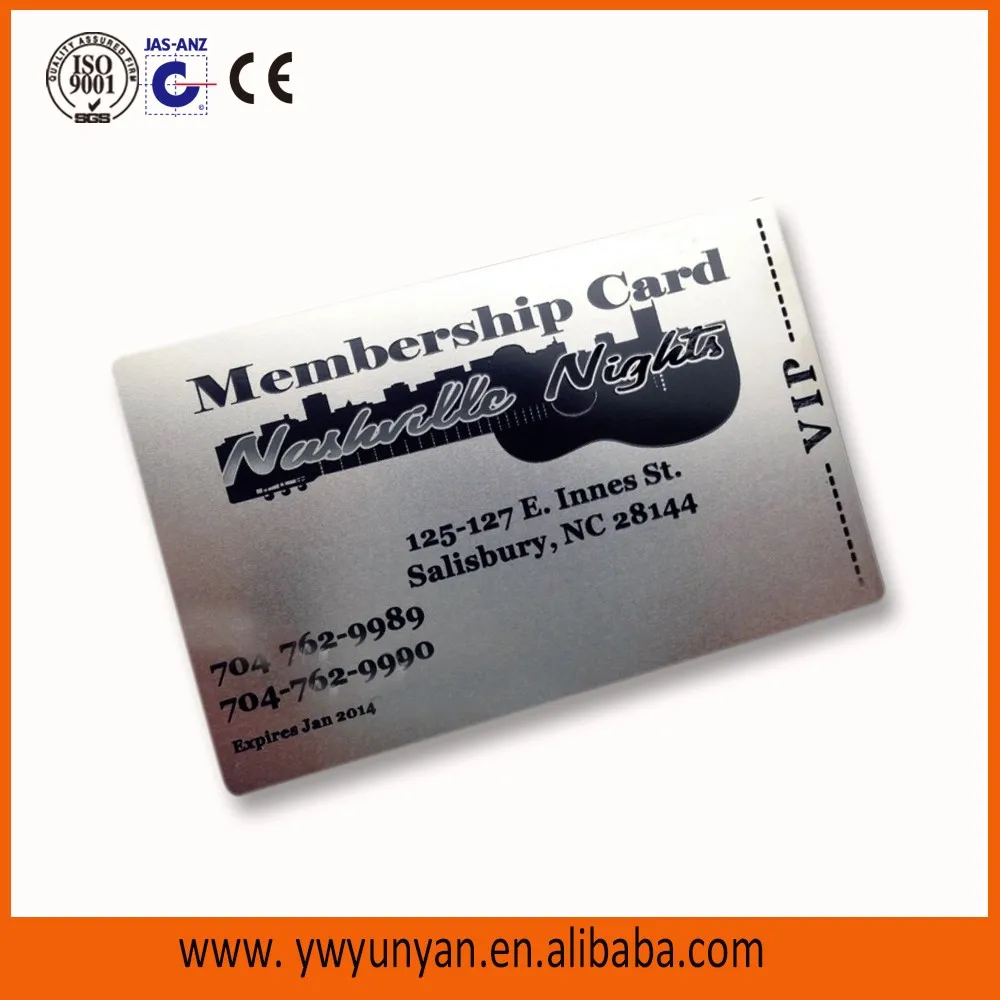 magnetic stripe metal membership card with variable qr code