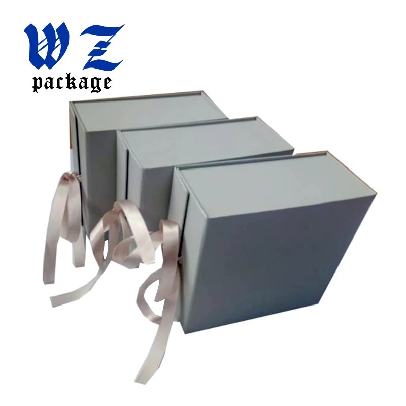 Gift Box With Ribbon.jpg