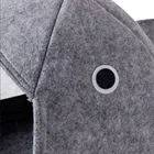 Eco-Friendly Pets Hot Sale Shark Pets Bed with Cushion Pet Bed for Cat Or Dog