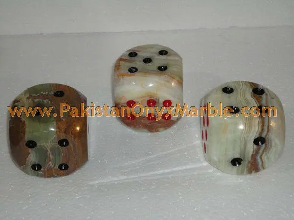 onyx-dices-multi-green-onyx-white-onyx-red-onyx-dice-03.jpg