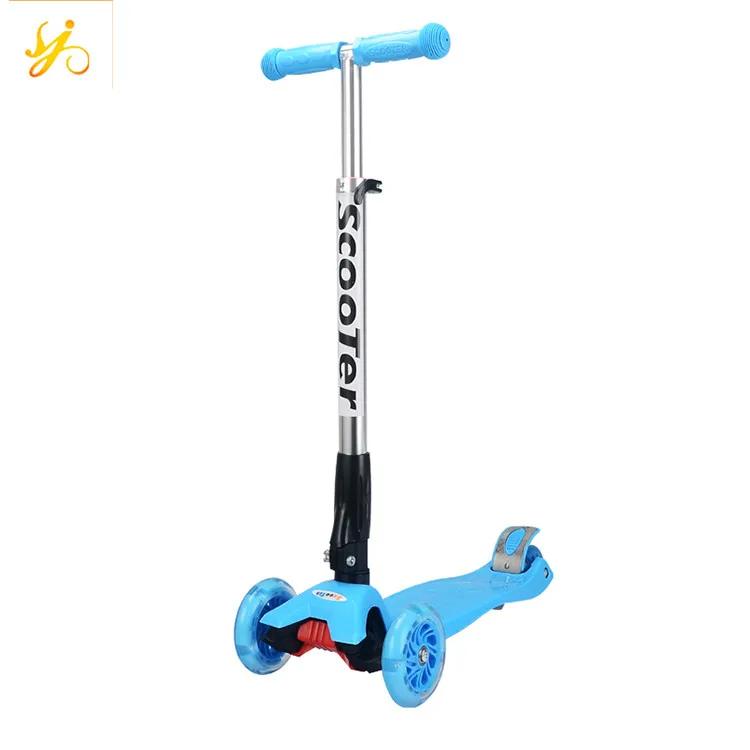 Aluminum 3 flashing wheels toddler scooter / 2017 new kids scooter / riding on car children's scooters with 3 wheels.jpg