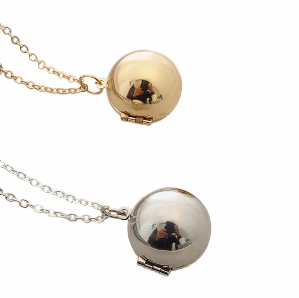 262703_no-logo_262703-0-06