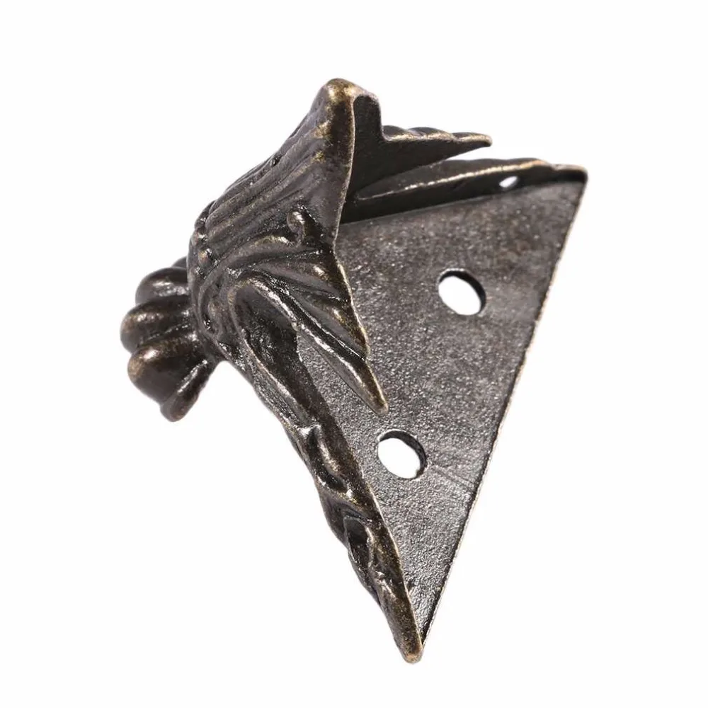 Zinc Alloy Retro Antique Bronze Jewelry Chest Wood Box Decorative Feet Leg Corner Support 4 Pcs 4.2x3cm Furniture Accessories