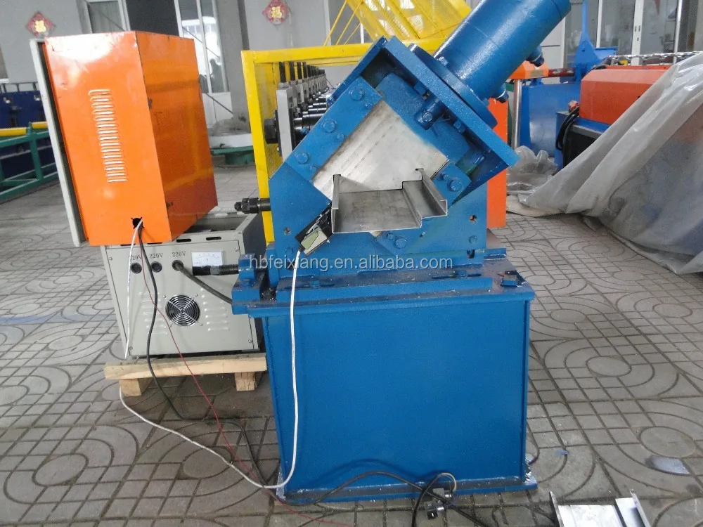 automatic frame moulding machine