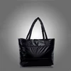 /product-detail/women-space-bag-cotton-feather-down-tote-handbag-shoulder-bag-1357008815.html