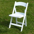 wedding using white padded resin folding chair plastic chair