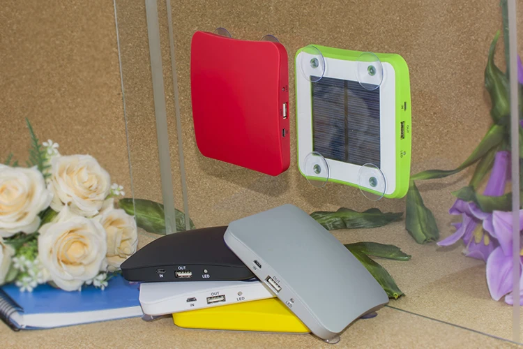 CE RoHS FCC Car Window Solar Battery Mobile Phone Power Bank Portable Charger