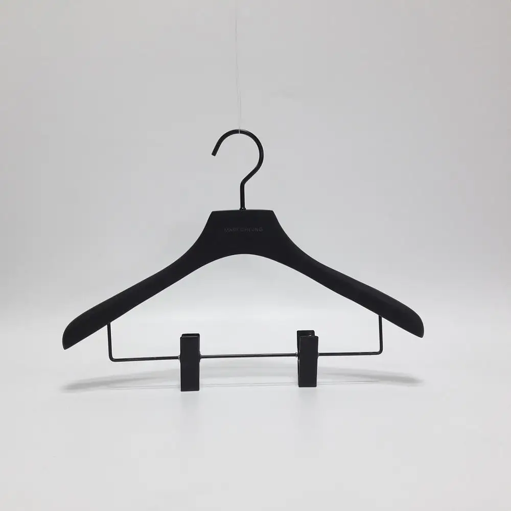 1380W     RUBBER COATING SUIT HANGER (1).jpg
