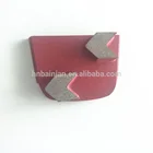 Arrow segment grinding tool for concrete floor and terrazzo floor