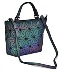 China Supplier Ready To Ship Luminous PU Fashion Hand Bags Ladies Diamond Pattern Shopping Tote Bag for Women