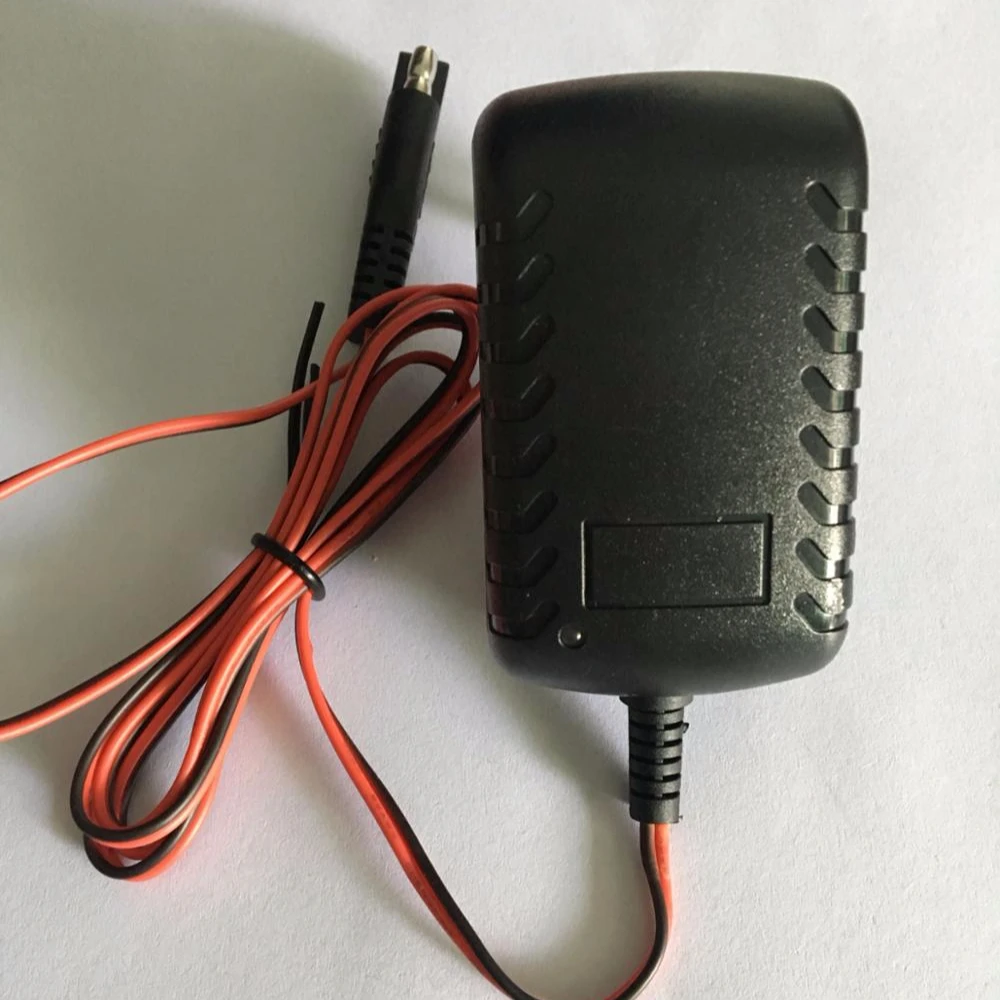 14.4VDC 1.2A plomb acide chargeur de batterie avec connecteur SAE pour enfants moto électrique
