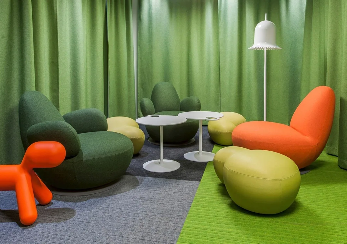 oppo low chair (1).jpeg