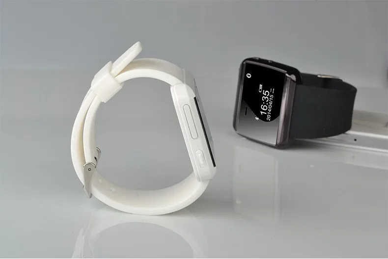 Fashion Waterproof 2S Smart Bluetooth Speakphone Smartwatch android with alarm timer fitness tracker smart watch